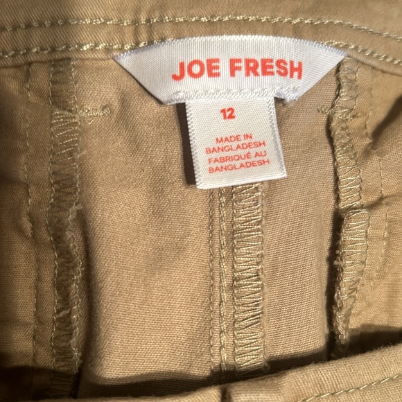 Joe Fresh cotton pants. Size 12. - Picture 7 of 8